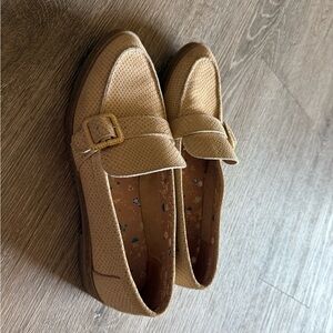 Lucky Brand Leather Tan Loafers with Buckle Detail Women’s Size 10